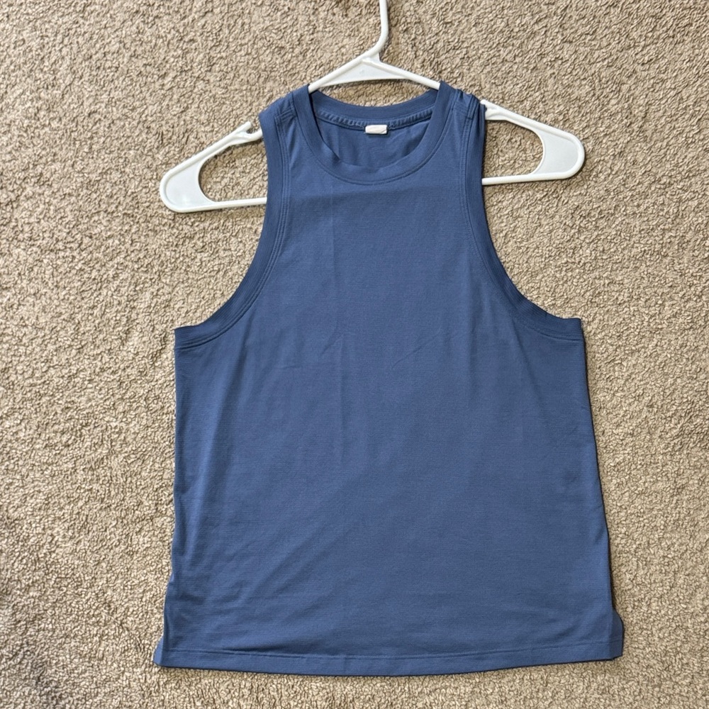 Lululemon Ultralight Hip-Length Tank Top Sz 4 Blue